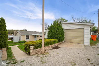 5347 Blue Bell Court, Monticello - 14