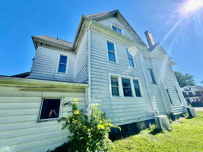 415 Washington Street, Crawfordsville - 3