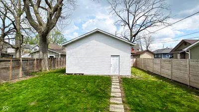909 Temple Avenue, Indianapolis - 32