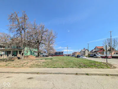402 32nd Street, Indianapolis