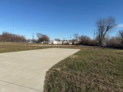 555 Commercial Boulevard, Martinsville - 8
