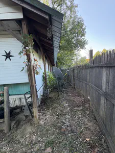 10844 Private Road 570, Poland - 9