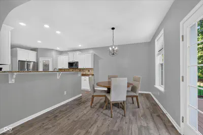 12160 Wolverton Way, Fishers - 11