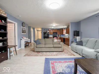 8218 Devon Avenue, Indianapolis - 21