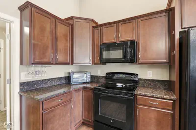 5911 Edelle Drive, Indianapolis - 9