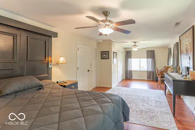 4258 South Drive, Quincy - 44