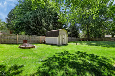 2577 Horizon Boulevard, Greenwood - 64