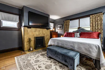 675 Woodruff Place West Drive, Indianapolis - 24