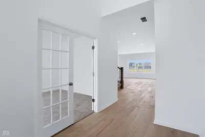 8657 Meadowlands Court, Plainfield - 20