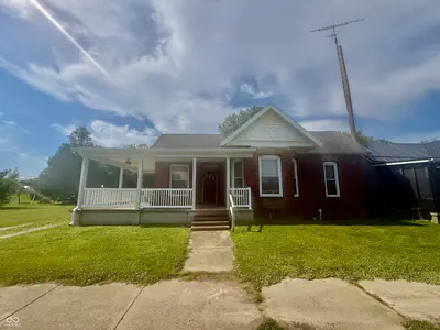 313 Curtis, Cayuga - 4