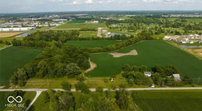 6745 475, Zionsville