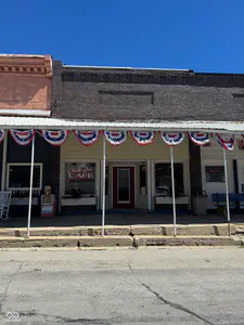 115 Main, Hillsboro