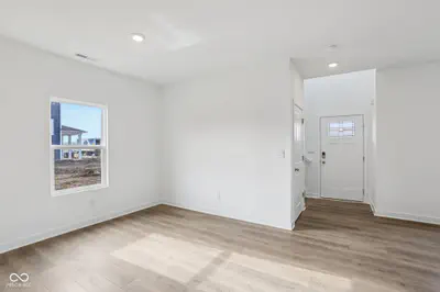 199 Springfield Crossing, Greenfield - 13