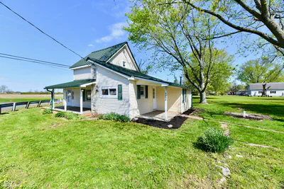 4992 100, New Palestine - 7