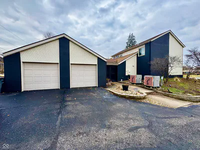 560 Sir Lancelot Drive, Seymour - 50