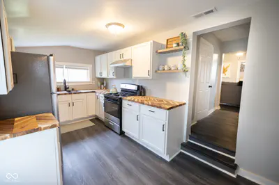 315 Seward Street, Russiaville - 5