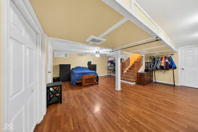 403 Lafayette Street, Cloverdale - 34