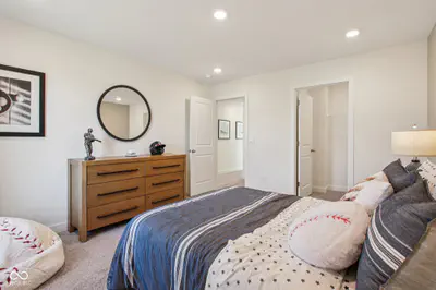 2630 Nampa Drive, Whitestown - 37