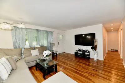 2732 Parkwood Drive, Indianapolis - 8