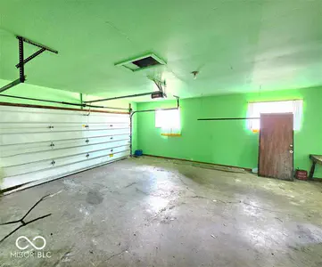 1009 Eastcrest Drive, Greentown - 18