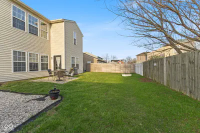 797 Hickory Pine Drive, New Whiteland - 45