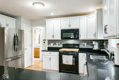 33883 Sumerset Lane, New Carlisle - 8
