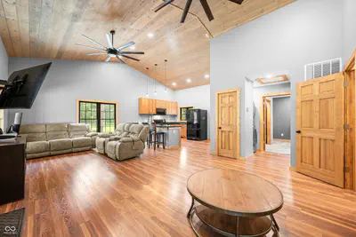 7951 Laurel Drive, Nineveh - 3
