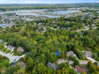 13562 Creekridge Lane, Fishers - 2