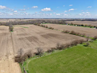 9136 500 South, Jamestown - 9