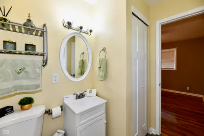 2732 Parkwood Drive, Indianapolis - 13