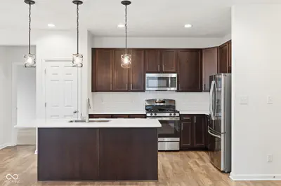 4298 Red Barn Drive, Whitestown - 7