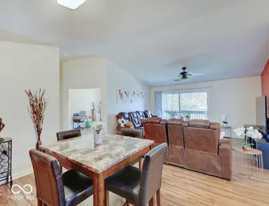230 Legends Creek Way, Indianapolis - 7