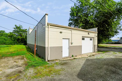 2121 Madison Avenue, Indianapolis - 65