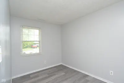 5423 Lobo Drive, Indianapolis - 12