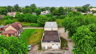 2121 Madison Avenue, Indianapolis - 54