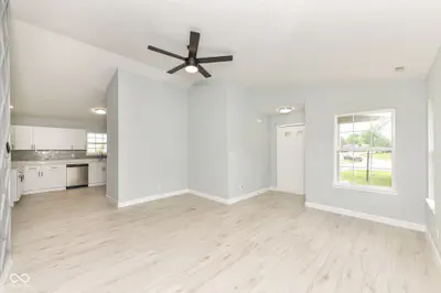652 Meadows Edge Lane, Indianapolis - 4