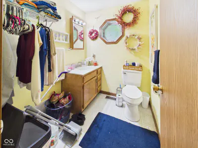 5807 Columbus Avenue, Anderson - 23