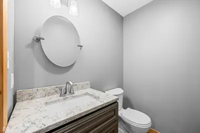 7951 Laurel Drive, Nineveh - 32