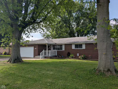 911 10th Street, Greensburg - 30