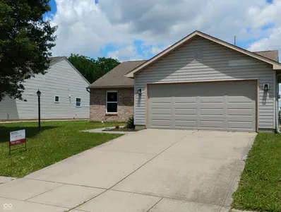 9714 Treyburn Lakes Drive, Indianapolis - 2