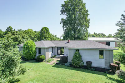 1000 County Road 55, North Vernon