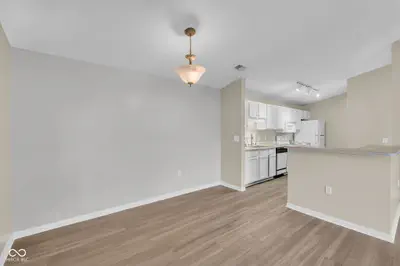 209 Faulkner Court, Carmel - 25