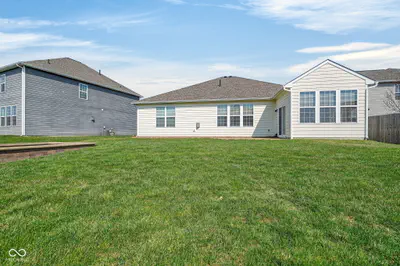 6121 Marigold Court, Whitestown - 38