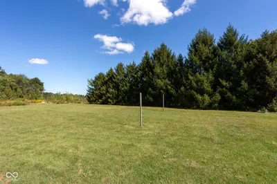 2410 State Highway 7, North Vernon - 24