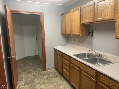 5136 Stop 11 Road, Indianapolis - 9