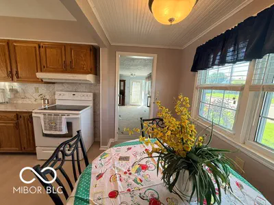 824 5th Street, Seymour - 29
