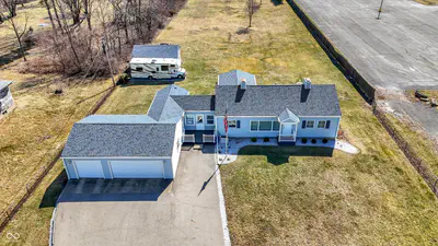 2245 Main Street, Greenfield - 3