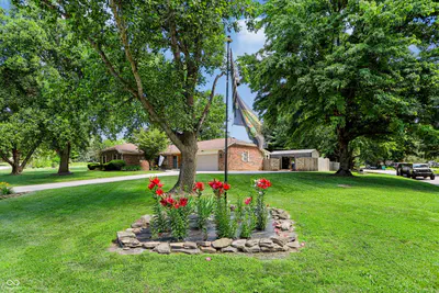 2577 Horizon Boulevard, Greenwood - 74