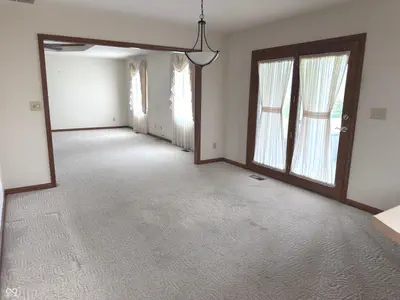 423 Alexander Drive, Seymour - 25
