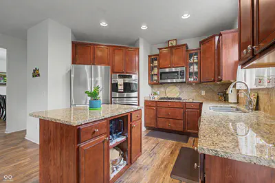 13874 Luxor Chase, Fishers - 14